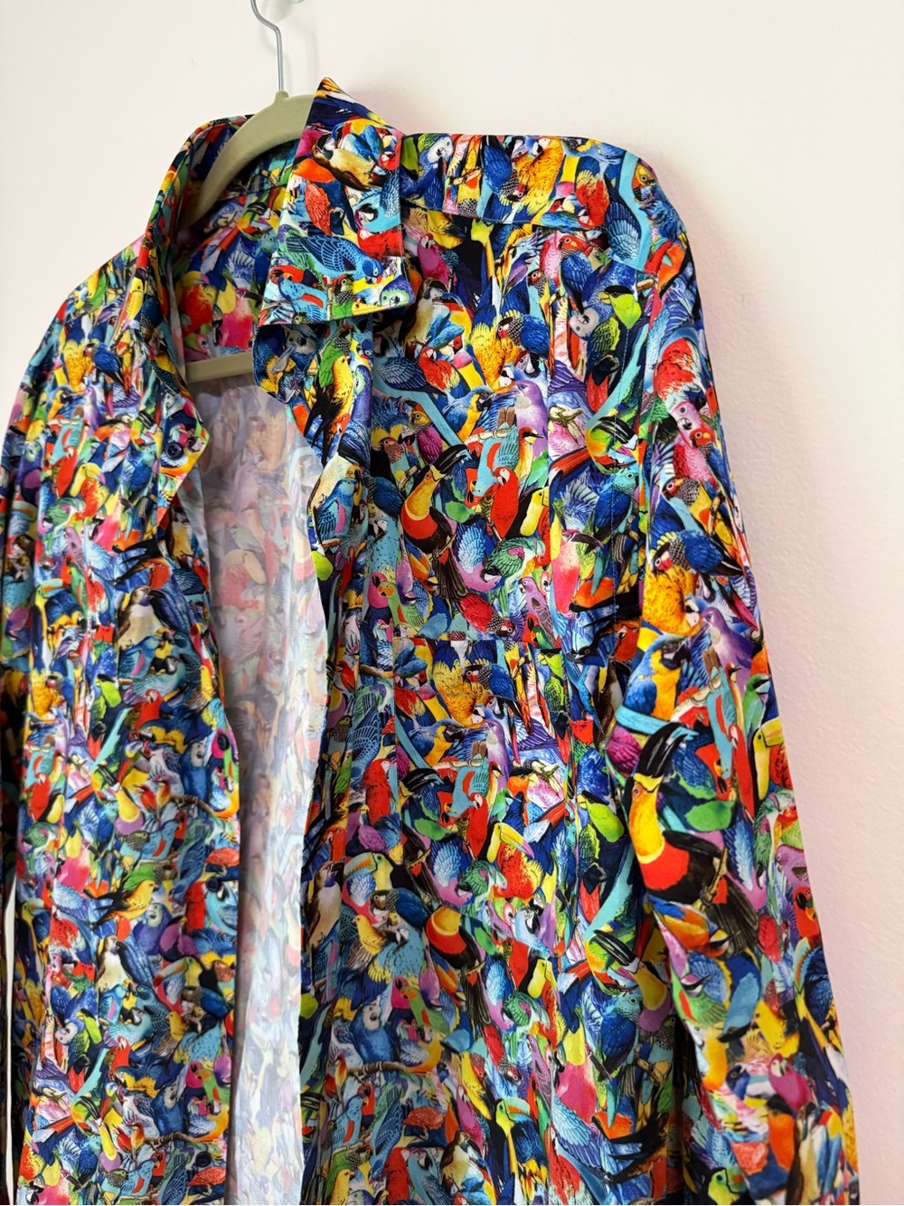 St. Croix Men's Vibrant Multicolor Tropical Bird Print Button Down Shirt, size M